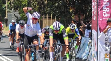 Mandel Márquez se quedó con la primera etapa de Curicó Tour 2024
