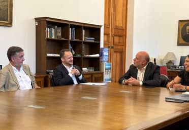Diputado Guzmán planteó ante la Segpres sus prioridades legislativas para el 2025