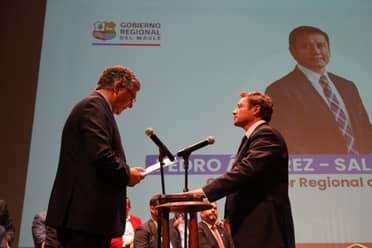 Pedro Álvarez-Salamanca tomó juramento como nuevo gobernador regional del Maule