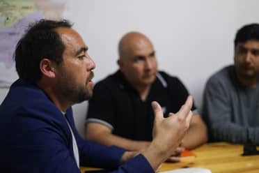 Administrador municipal de Vichuquén niega malos tratos aunque reconoce diferencias con ediles