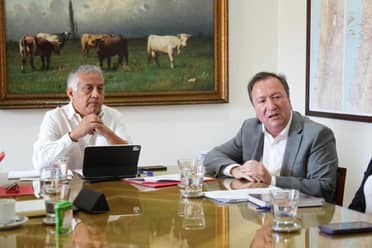 Alcalde de Talca intensifica gestiones para concretar proyecto del Mercado Central