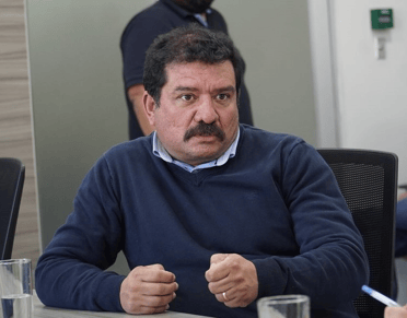 Alcalde de Licantén criticó a las autoridades tras exponer ante comisión del Congreso por desbordes del Río Mataquito