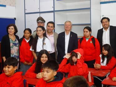 Autoridades dieron el vamos a un nuevo año escolar en Curicó