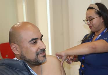 Comenzó campaña de vacunación 2025 en Molina