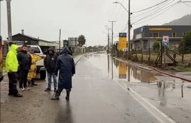 Disputa entre privado y Vialidad causa inundaciones en Licantén: alcalde lamentó limitaciones para intervenir