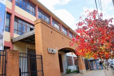 Académico de la UCM Curicó sancionado por acoso sexual: Víctima denuncia revictimización y falencias institucionales
