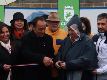 Ministro del Deporte encabeza inauguración del proyecto de remodelación del velódromo de Curicó