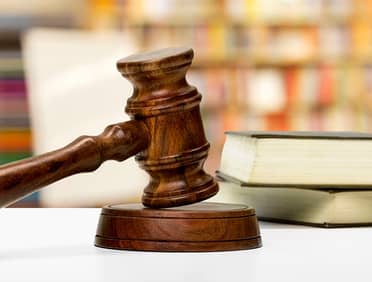Poder Judicial revela más de mil salidas del país de funcionarios con licencia médica