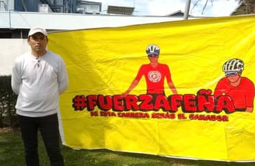 Padre de ciclista desahuciado anuncia que se encadenará si no es escuchado por el Presidente Boric