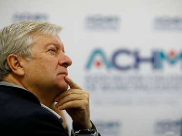 Alcaldes exigen ley que proteja a autoridades comunales tras amenazas de muerte