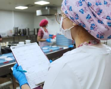 Hospital de Curicó solicita a las visitas no ingresar alimentos a pacientes hospitalizados
