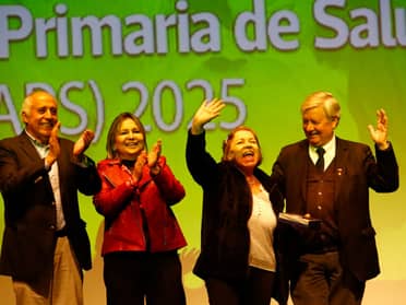 Salud Curicó celebra el Día de la Atención Primaria con reconocimiento a sus funcionarios