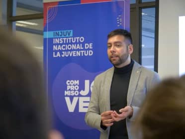 Diego Poblete asume como nuevo director regional del INJUV en el Maule
