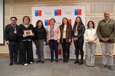 Salud Primaria de Curicó recibió reconocimiento por su labor en la prevención del Cáncer Cervicouterino