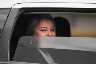 Denuncian a Jeannette Jara por presunta campaña anticipada y uso de recursos públicos en acto político