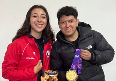 Ciclista curicana celebra su oro Panamericano Junior con la Corporación de Deportes de Curicó