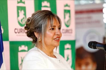 Cesfam Sarmiento rinde cuenta pública destacando programa innovador y proyectando la entrega de medicamentos