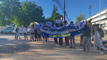 Atletas piden usar parte de la pista atlética tras cierre por obras en La Granja