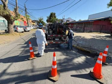 Positivo balance de camión hidrojet: Limpieza de sumideros avanza con éxito en Curicó