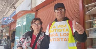 Camino a La Moneda: Matrimonio autista recorrerá 400 km para pedir cobertura GES de la Ley TEA