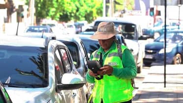 La licitación de parquímetros que genera tensión en el Concejo Municipal de Curicó