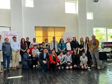 JUNAEB y Municipalidad de Licantén cerraron Talleres Preventivos de HPV con premiación estudiantil