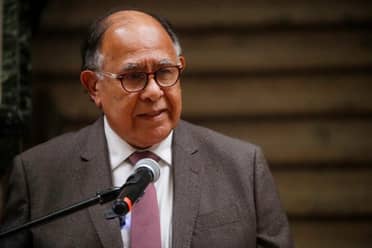 Simpertigue reconoce vínculos con abogados del caso Muñeca Bielorrusa pero niega influencia