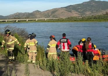 Encuentran fallecido a hombre que cayó al Río Mataquito en Hualañé