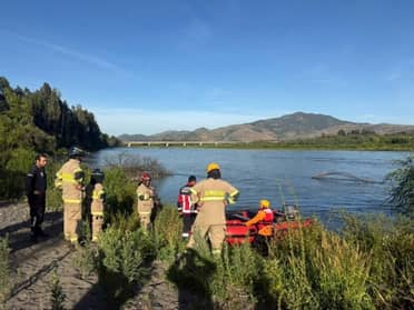 Buscan cuerpo de extranjero que se habría ahogado en el Río Mataquito