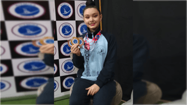 Florencia De Gregorio conquista tres medallas en la final nacional Liga Rítmica Chile
