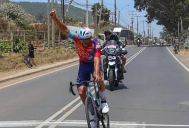 Emiliano Pérez gana la 1era etapa del Curicó Tour 2025 realizada este sábado