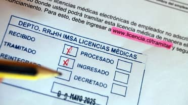 Juzgado de Santiago decreta prisión preventiva para siete imputados por venta de licencias médicas