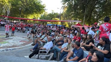 Curicó Unido celebra 20 años del título de tercera división: La Alameda se tiñó de "albirrojo"