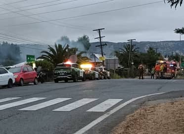 Devastador incendio nocturno en Itahue: Cinco viviendas afectadas y once damnificados