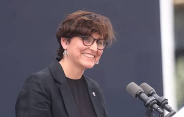 Ministra de Salud tras inicio de juicio contra falso dentista: llama a pacientes a verificar el registro de prestadores