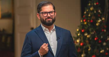 Año Nuevo: Presidente Boric anuncia reducción de jornada laboral para 2026