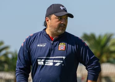 Recién llegado preparador de arqueros renuncia a Curicó Unido acusando "ataques diarios”