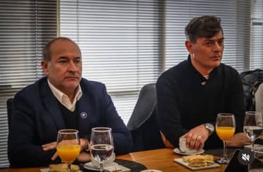 PDG acusa a la UDI de intentar ganar "por secretaría" cupo por el Distrito 17