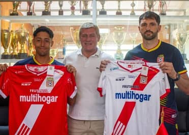 Curicó Unido oficializa dos refuerzos para la temporada 2026
