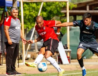 Curicó Unido y D. Puerto Montt igualan en amistoso disputado en San Clemente