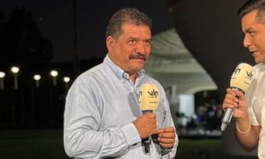 Alcalde anuncia futura Clínica Dental Municipal durante la noche inaugural del Festival de Licantén