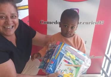 Comedor Popular busca apadrinar a 200 estudiantes en campaña de "Vuelta a Clases"