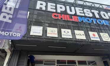 Detienen a sujeto tras protagonizar destrozos en locales comerciales de la Avenida Camilo Henríquez