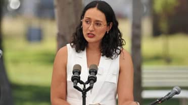 Alcaldesa de Lo Espejo denuncia oferta de $100 millones por asesinarla