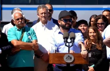 Presidente Boric defiende a ministro Muñoz ante críticas por cable submarino chino