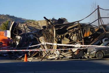 Centro de Hualañé seguirá con desvíos: Labocar realiza peritajes en mall chino antes de retirar escombros
