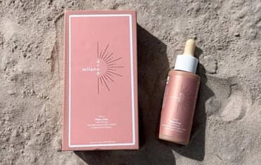 SERNAC denuncia a la justicia a marca de "gotas bronceadoras" por presunta estafa y cobros indebidos