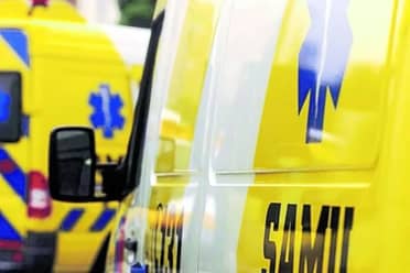 Violenta colisión frontal en la Cuesta Colorada de Rauco deja a cuatro personas lesionadas