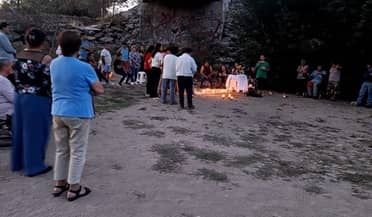 Comunidad de Itahue realiza velatón y exige intensificar búsqueda de adulto mayor desaparecido