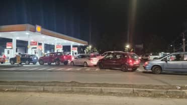 Gobierno eleva drásticamente precios de bencina y diésel ante crisis internacional